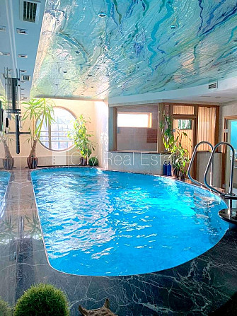 Privātmāja, jaunceltne, labiekārtota apzaļumota teritorija 2400 m2, bruģēts piebraucamais Rīga - foto 9