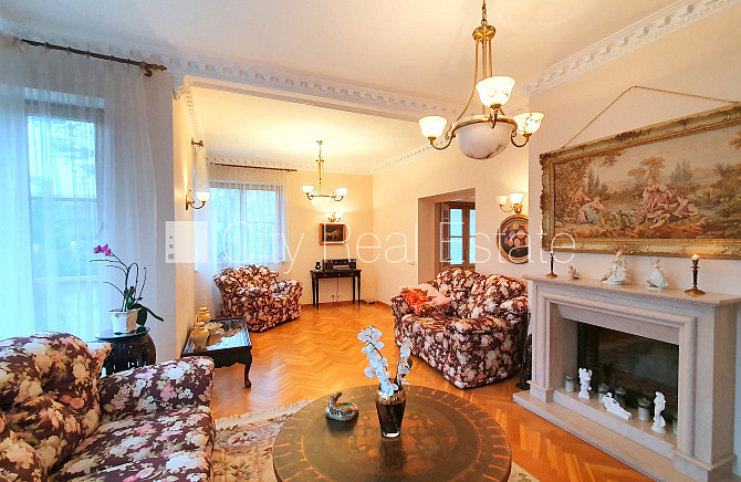 Частный дом, благоустроенный озеленённый двор, гараж на одну машину, две терассы, Юрмала - изображение 2