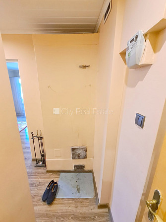 Здание во дворе, место для машины, вход со двора, окна выходят во двор, Рига - изображение 18