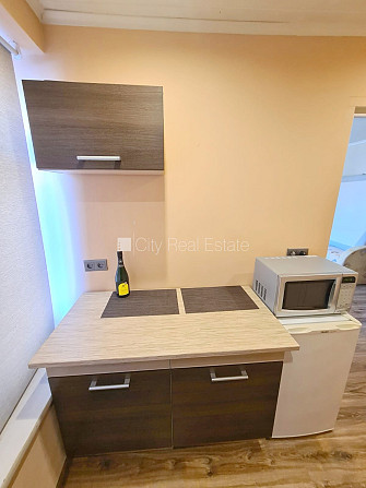 Здание во дворе, место для машины, вход со двора, окна выходят во двор, Рига - изображение 10