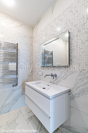 Реновированный дом, закрытый двор, возможность аренды парковки, охраняемая Рига - изображение 13