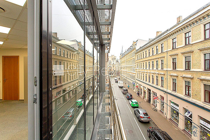 Projekts - Ģertrūdes 66, jaunceltne, fasādes māja, labiekārtota apzaļumota teritorija, vieta Rīga - foto 17