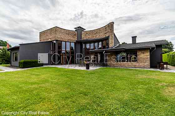 Земля в собственности, частный дом, новостройка, стены из керамзитных блоков, Юрмала