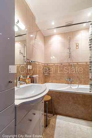 Оплата аренды земли 50 г., плата за обслуживание одного квадратного метра в  месяц Юрмала