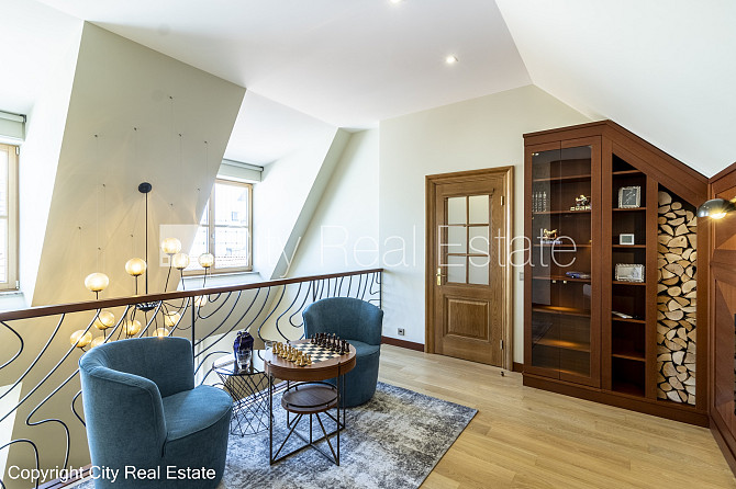 Pagalma māja, renovēta māja, dzīvokļu skaits ēkā  11 gab., slēgts pagalms, garāžas vārti Rīga - foto 19