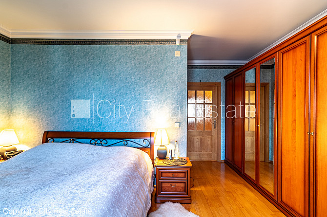 Zeme īpašumā, mainīts Jumta segums, labiekārtots apzaļumots pagalms, iežogota teritorija, Rīga - foto 11