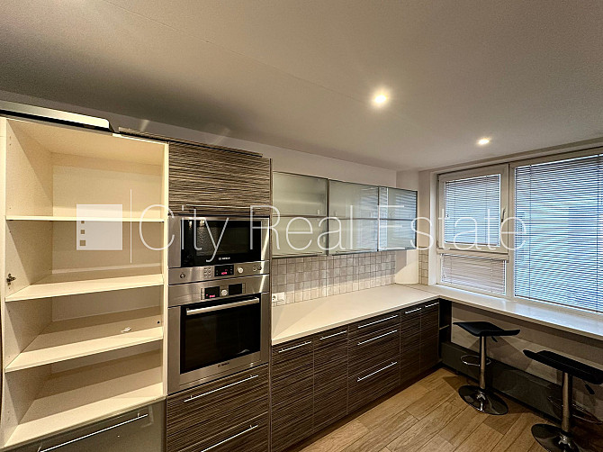 Projekts - Centra Nams, jaunceltne, fasādes māja, labiekārtota apzaļumota teritorija, slēgta Rīga - foto 9