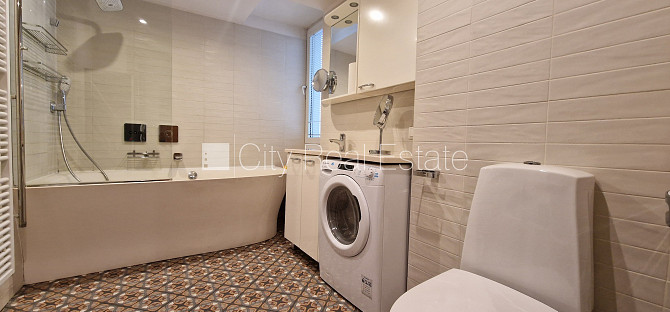 Projekts - Centra Nams, jaunceltne, fasādes māja, labiekārtota apzaļumota teritorija, slēgta Rīga - foto 18