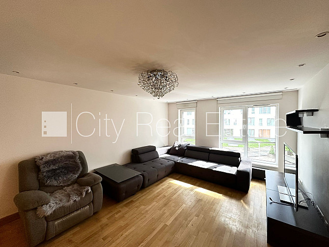 Projekts - Centra Nams, jaunceltne, fasādes māja, labiekārtota apzaļumota teritorija, slēgta Rīga - foto 4