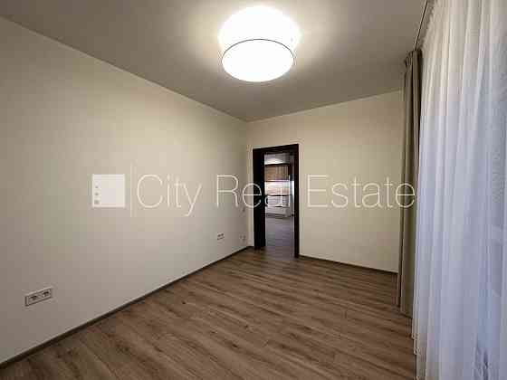 Новостройка, энергоэффективный дом, благоустроенная озеленённая территория, Рига