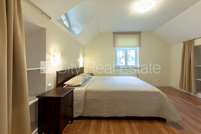 Privātmāja, labiekārtots apzaļumots pagalms, iežogota teritorija, slēgta teritorija, Jūrmala - foto 20