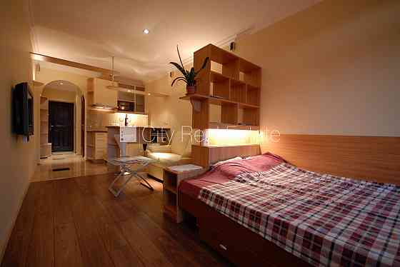 Фасадный дом, реновированный дом, место для машины, охраняемая автостоянка, Рига