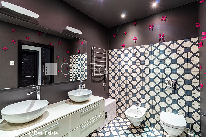 Fasādes māja, renovēta māja, mainīts Jumta segums, labiekārtota apzaļumota teritorija, Rīga - foto 17