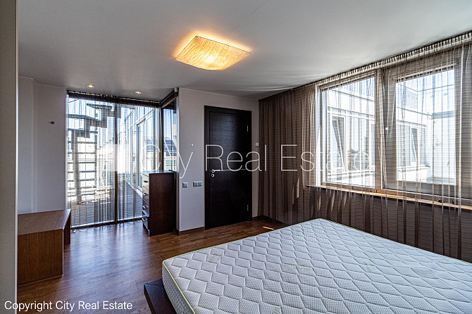 Fasādes māja, renovēta māja, mainīts Jumta segums, labiekārtota apzaļumota teritorija, Rīga - foto 13