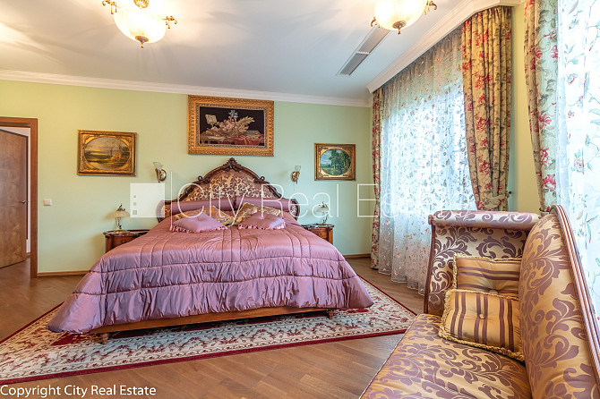 Privātmāja, bruģēts piebraucamais ceļš, automātiska zālāja laistīšanas sistēma, slēgts Rīga - foto 15