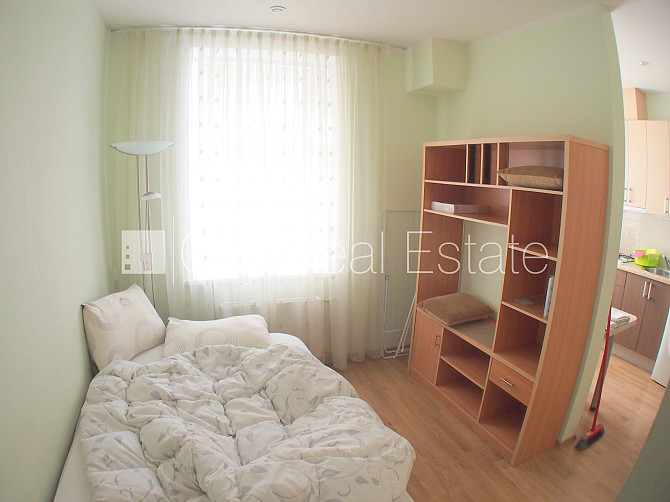 Реновированный дом, благоустроенная озеленённая территория, закрытый двор, Рига - изображение 17