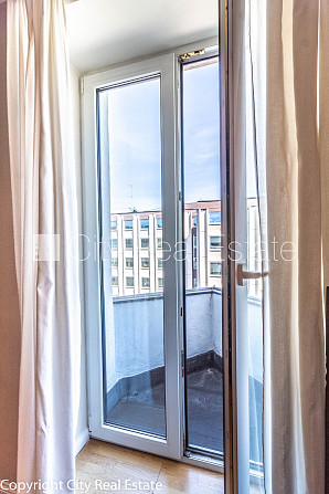 Fasādes māja, slēgts pagalms, vieta automašīnai, luksuss apartamenti , ir lifts, trīs Rīga - foto 15