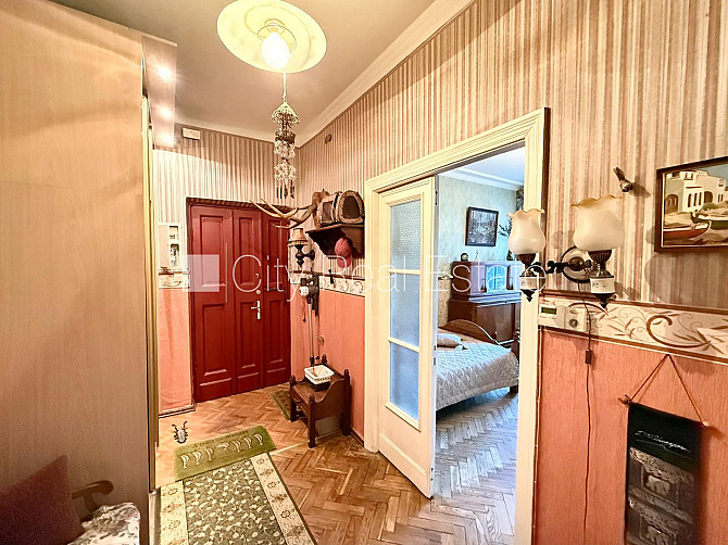 Фасадный дом, благоустроенная озеленённая территория, закрытый двор, закрытая Рига - изображение 6