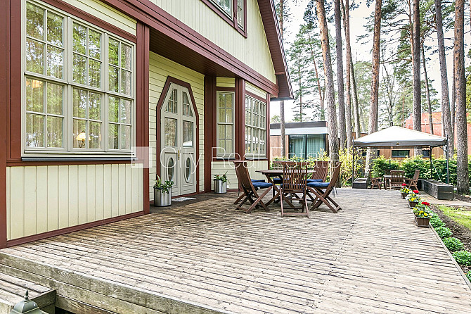 Реновированный дом, благоустроенный озеленённый двор, места для нескольких Юрмала - изображение 20