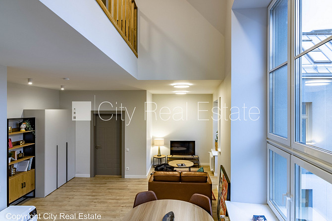 Pagalma māja, renovēta māja, labiekārtota apzaļumota teritorija, ieeja no ielas, ir lifts, Rīga - foto 7