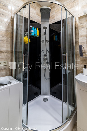 Pagalma ēka, labiekārtota apzaļumota teritorija, vieta automašīnai, istabas izolētas 2 gab., Rīga - foto 14