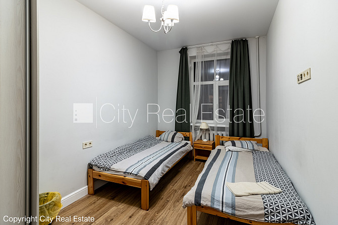 Pagalma ēka, labiekārtota apzaļumota teritorija, vieta automašīnai, istabas izolētas 2 gab., Rīga - foto 7