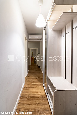 Pagalma ēka, labiekārtota apzaļumota teritorija, vieta automašīnai, istabas izolētas 2 gab., Rīga - foto 17