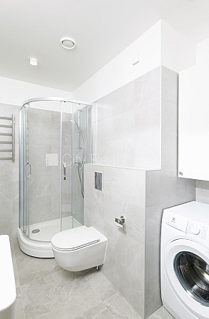 Jaunceltne, labiekārtots apzaļumots pagalms, iespēja nomāt autostāvvietu, pazemes Rīga - foto 7