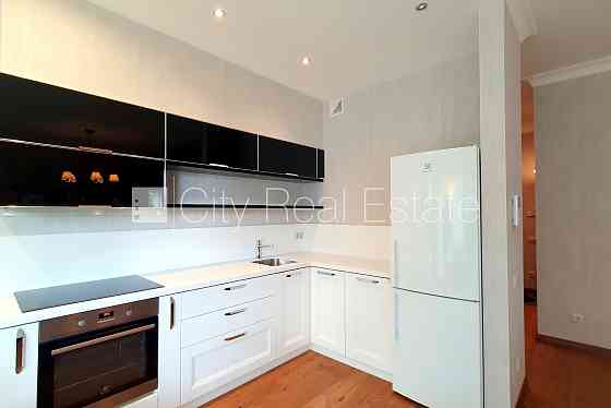 Земля в собственности, новостройка, благоустроенная озеленённая территория, Юрмала