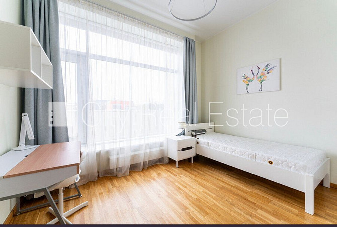 Jaunceltne, fasādes māja, labiekārtota apzaļumota teritorija, slēgts pagalms, teritorijas Rīga - foto 13