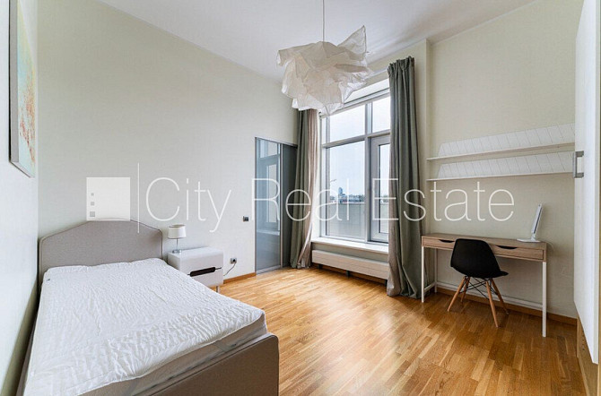 Jaunceltne, fasādes māja, labiekārtota apzaļumota teritorija, slēgts pagalms, teritorijas Rīga - foto 12