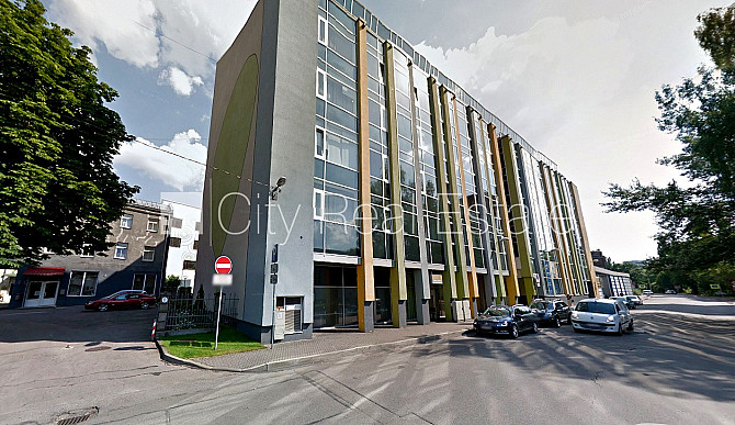 Jaunceltne, fasādes māja, labiekārtota apzaļumota teritorija, slēgts pagalms, teritorijas Rīga - foto 20