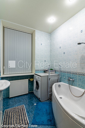 Pagalma māja, labiekārtota apzaļumota teritorija, ieeja no pagalma, guļamistabu skaits 1 gab., Rīga - foto 14