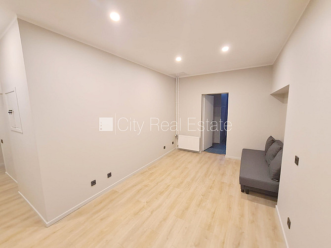 Pagalma ēka, renovēta māja, slēgts pagalms, ieeja no ielas un pagalma, ir lifts, kāpņu telpa Rīga - foto 20