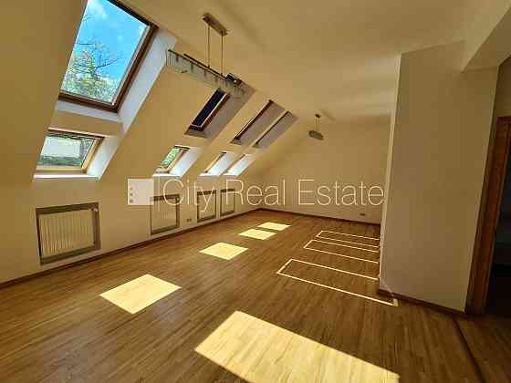 Проект - CityZEN (ЦитyЗЕН), земля в собственности, здание во дворе, благоустроенная Рига