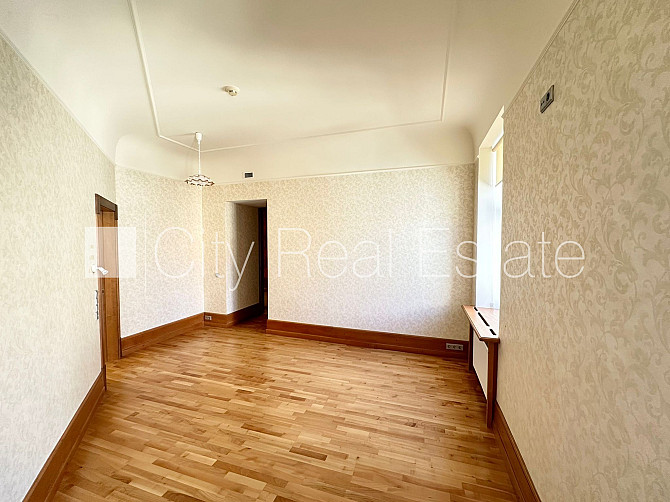 Fasādes māja, renovēta māja, labiekārtota apzaļumota teritorija, slēgts pagalms, vieta Rīga - foto 11