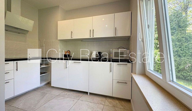 Частный дом, реновированный дом, благоустроенная озеленённая территория, Юрмала - изображение 6