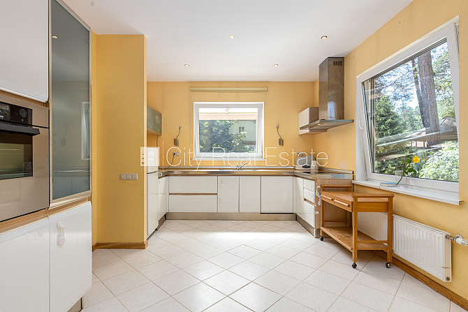 Частный дом, реновированный дом, благоустроенная озеленённая территория, Юрмала - изображение 3