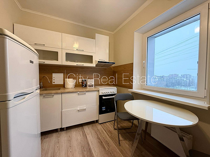 Pagalma ēka, renovēta māja, labiekārtota apzaļumota teritorija, vieta automašīnai, Rīga - foto 15