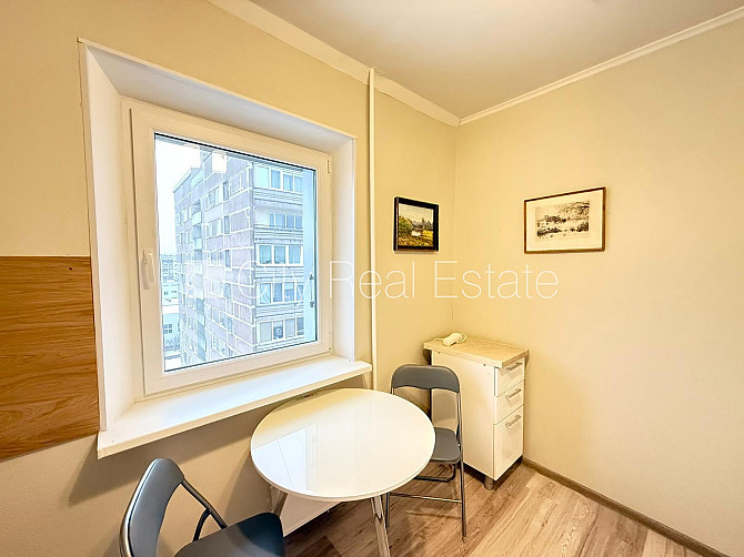 Pagalma ēka, renovēta māja, labiekārtota apzaļumota teritorija, vieta automašīnai, Rīga - foto 18