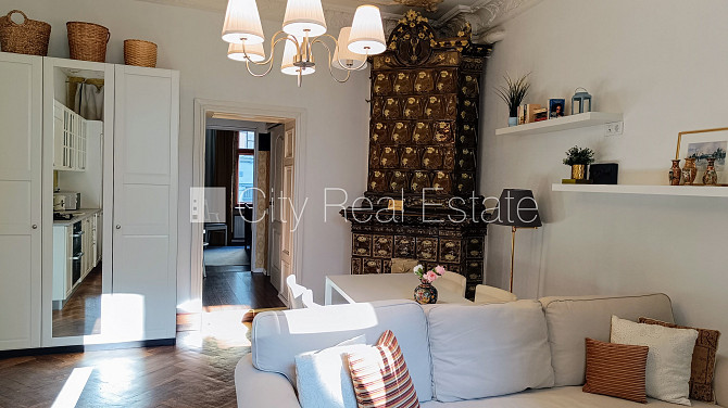 Renovēta māja, slēgts pagalms, ir lifts, istabas izolētas 1 gab., studio tipa, virtuve Rīga - foto 5