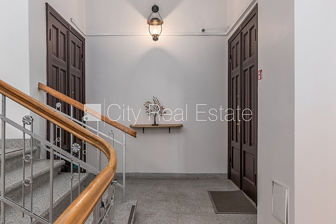 Renovēta māja, slēgts pagalms, ir lifts, kāpņu telpa pēc kapitālā remonta, guļamistabu Rīga - foto 8