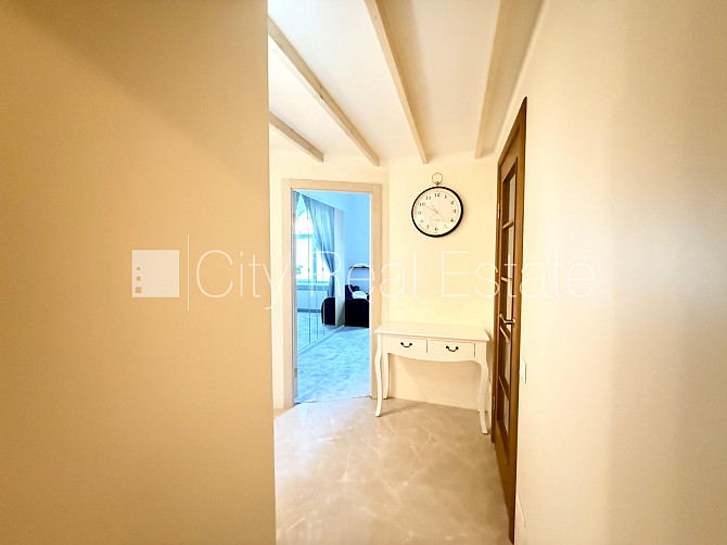 Дом во дворе, реновированный дом, благоустроенная озеленённая территория, Рига - изображение 12