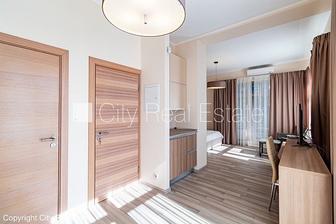 Земля в собственности, новостройка, зеленая территория, закрытый двор, въездные Юрмала - изображение 20