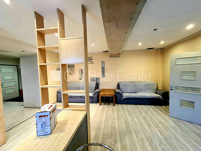 Fasādes māja, bezmaksas stāvvieta pagalmā, ieeja no pagalma, logi vērsti uz pagalma pusi, Rīga - foto 4