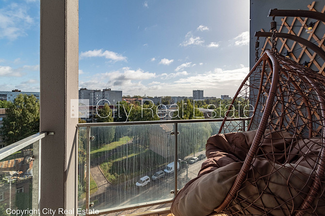 Jaunceltne, fasādes māja, labiekārtots apzaļumots pagalms, iežogota teritorija ar metāla Rīga - foto 5