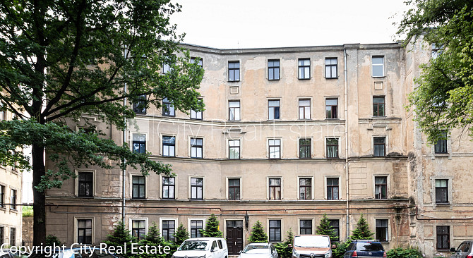 Pagalma ēka, slēgts pagalms, teritorijas iebrauktuves vārti aprīkoti ar automatizētu Rīga - foto 11