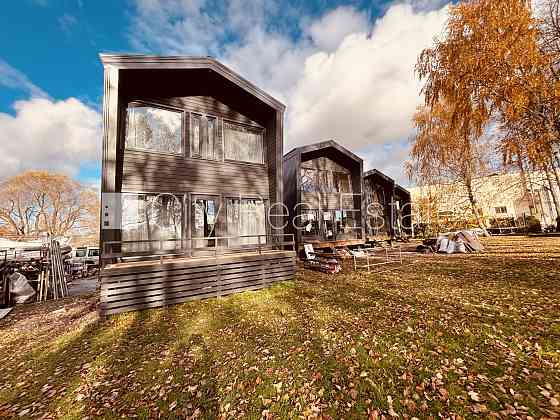 Частный дом, благоустроенная озеленённая территория, закрытая территория, Рига