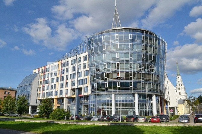 Projekts - Centra Nams, labiekārtots apzaļumots pagalms, slēgts pagalms, vieta automašīnai, Rīga - foto 11