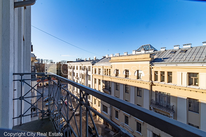 Fasādes māja, renovēta māja, viena kvadrātmetra apsaimniekošanas maksa mēnesī  0,93 EUR, Rīga - foto 4